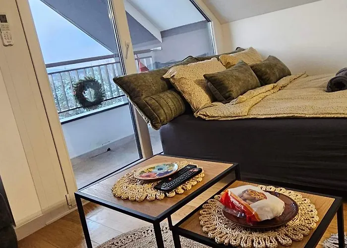 アパート Kota 992